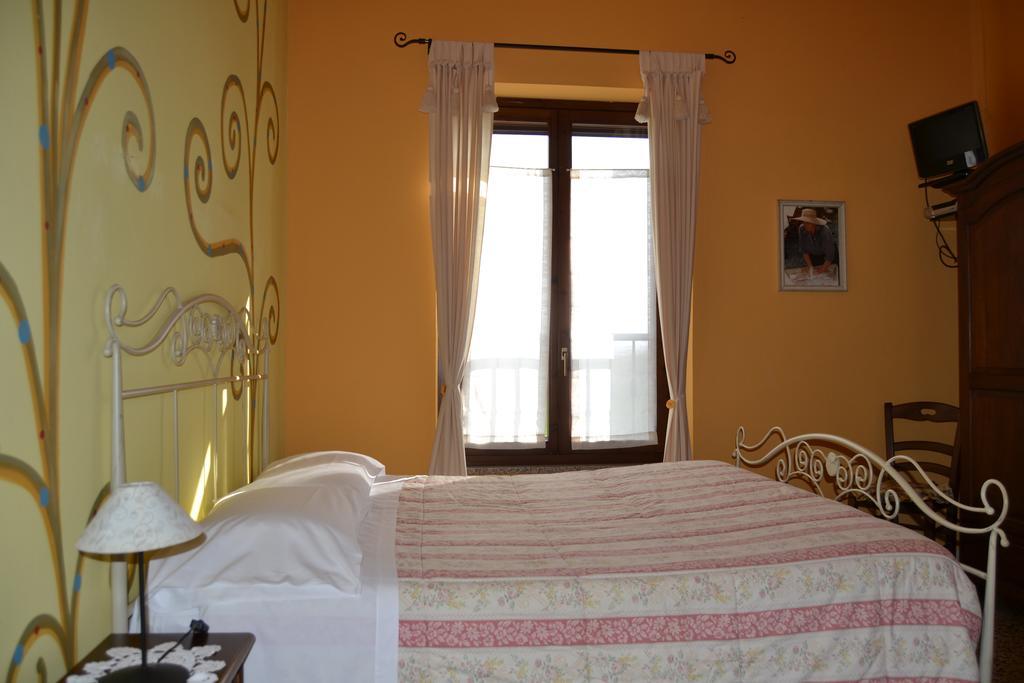 Agriturismo La Mussia Castelnuovo  Exterior foto